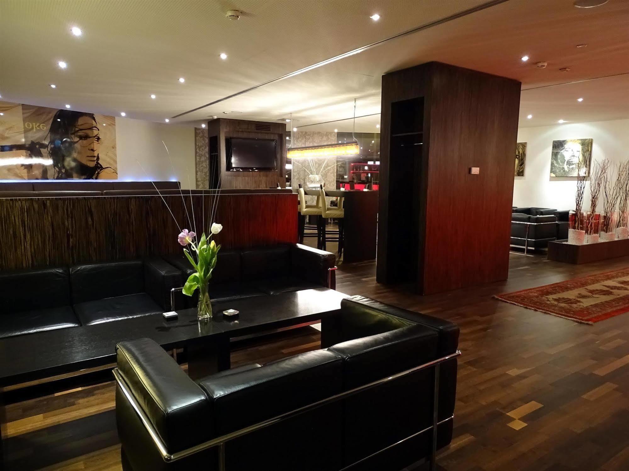 Best Western Plus Amedia Art Salzburg Bagian luar foto